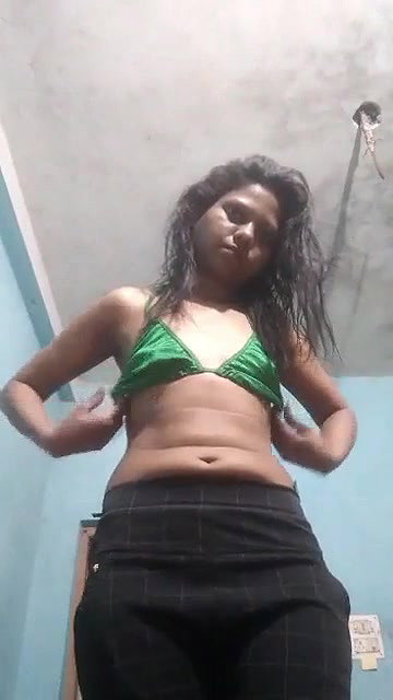 skinny girl nude show