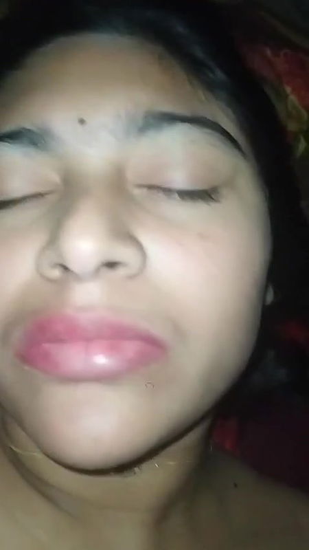 sleeping bhabhi nude show