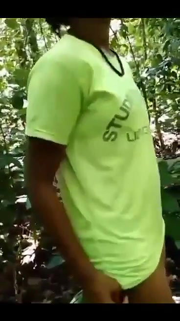 jungle mein le jake chudai kri