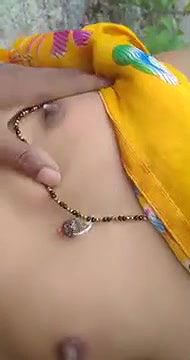 Telugu aunty outdoor fuck