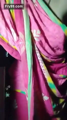 Desi sexy bhabi live with saree
