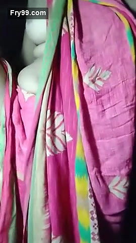 Desi sexy bhabi live with saree