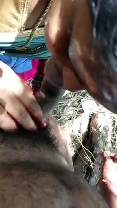 tamil matured women blowjob to outdoor