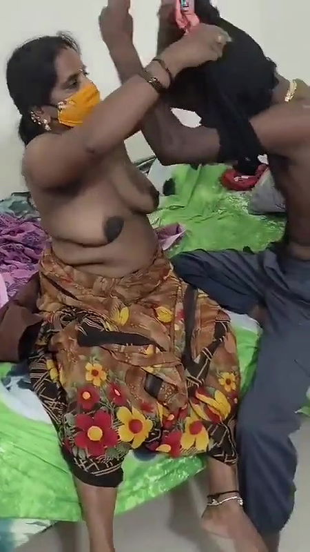tamil wife boobs suck