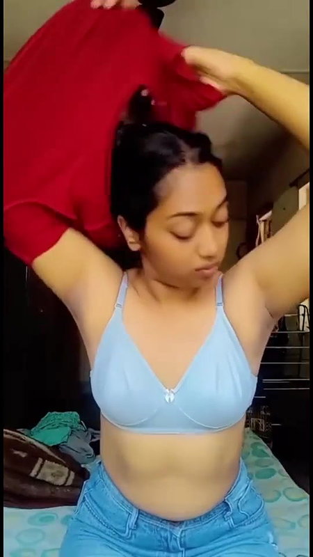 Horny Girl Showing Herself 1