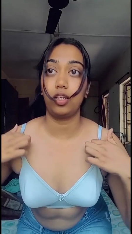 Horny Girl Showing Herself 1