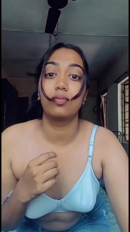 Horny Girl Showing Herself 1