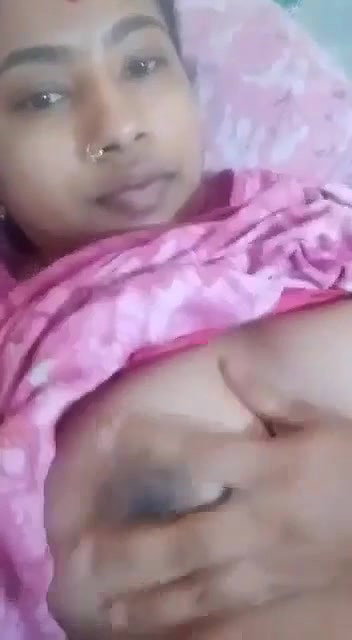 boob show