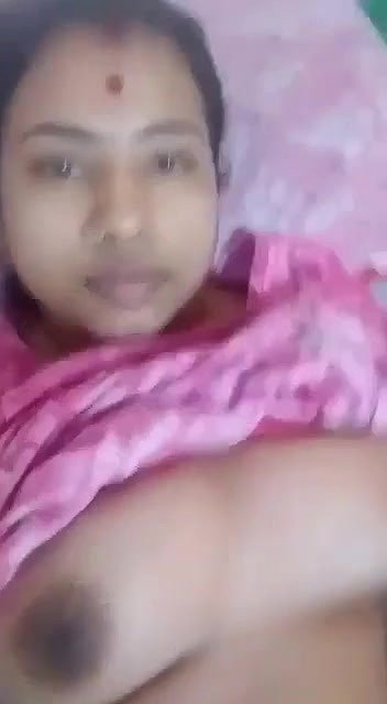 boob show