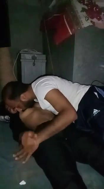 bald guy sex with skinny girl