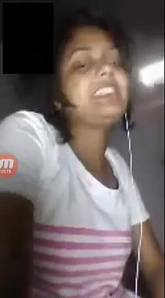 teen girl nude show to lover