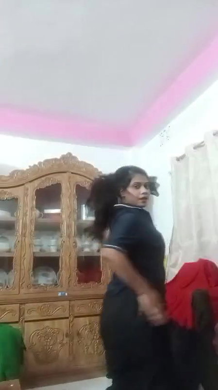Desi Bhabhi Enjoying With her Body 1