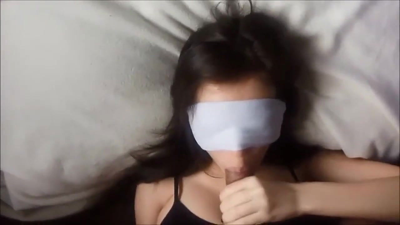 blindfolded gf blowing bf