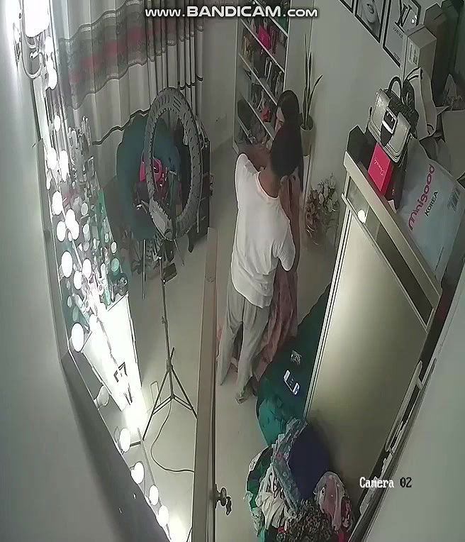 Bengali Famous Celebrity Babe Nude Captured In A Hotel CCTV