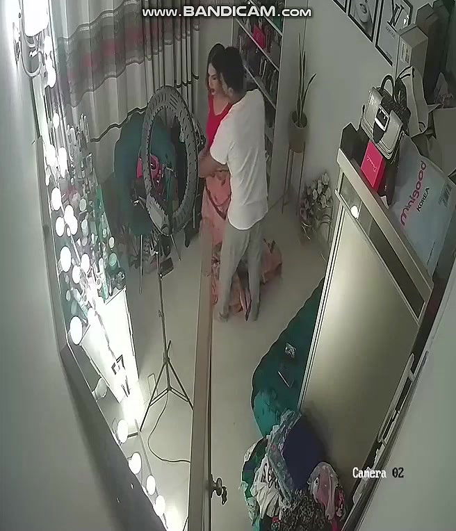 Bengali Famous Celebrity Babe Nude Captured In A Hotel CCTV