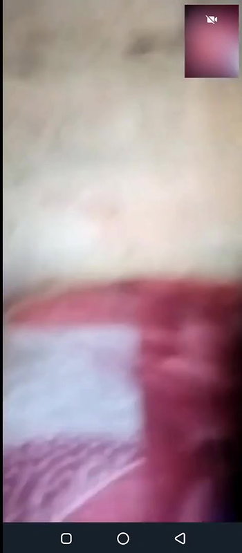 boob showing by gf