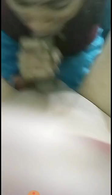 Desi aunty blowjob MMS video