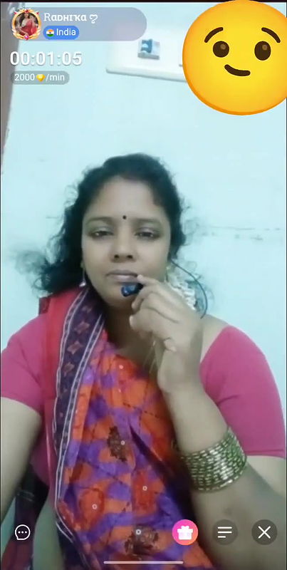 Tamil aunty radhika tango show