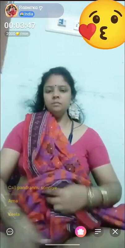 Tamil aunty radhika tango show