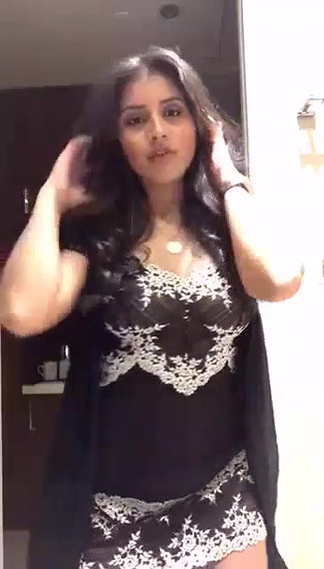 hot desi girl striping