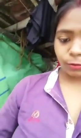 Bengali village housewife show her nude