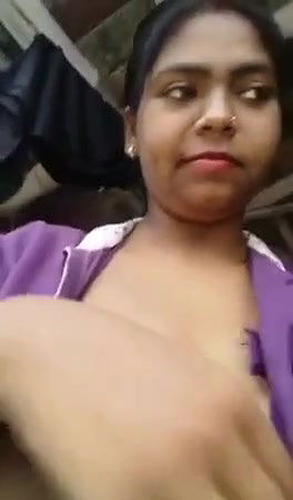 Bengali village housewife show her nude