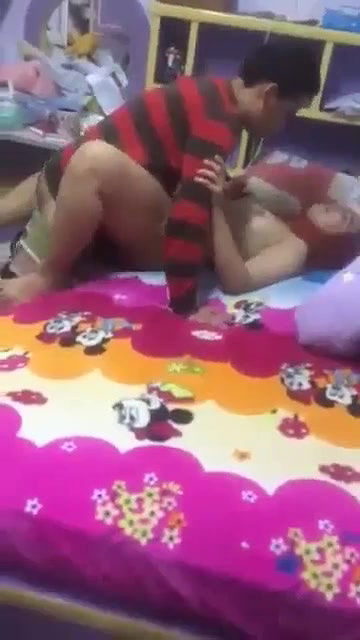 hijabi milf fucked by young guy