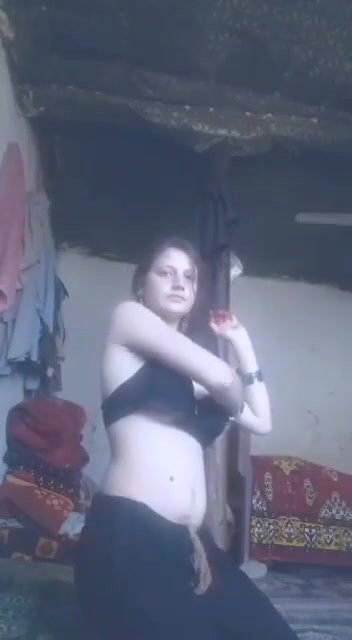 pak girl nude show