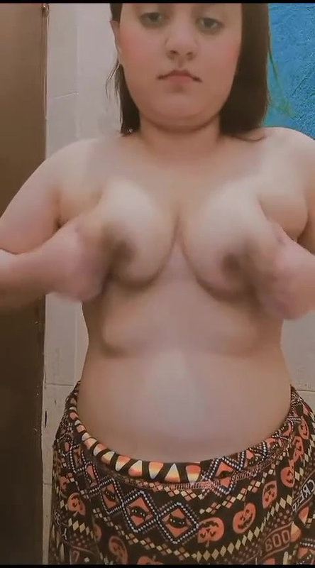Areehsa Pakistani Chubby Girl Mast Clip 16