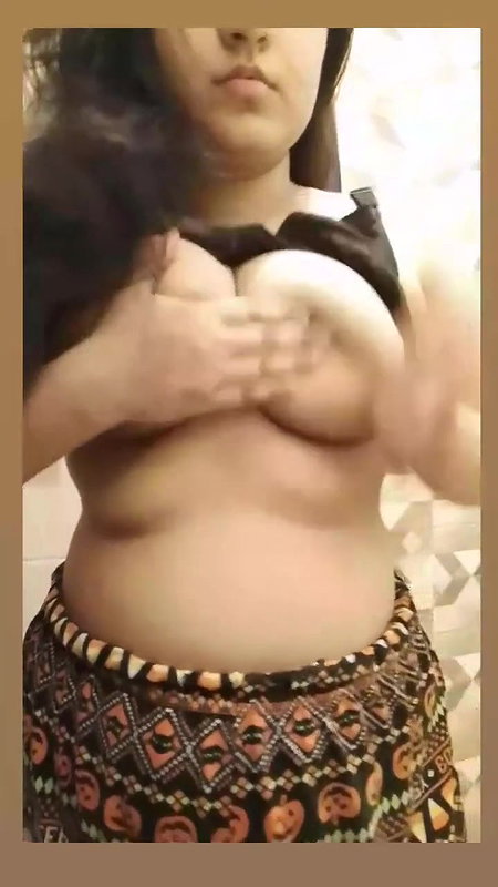 Areehsa Pakistani Chubby Girl Mast Clip 20