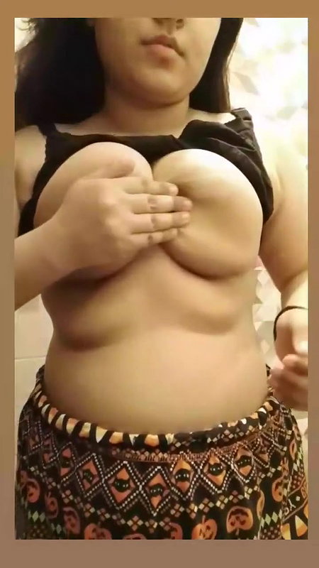 Areehsa Pakistani Chubby Girl Mast Clip 20