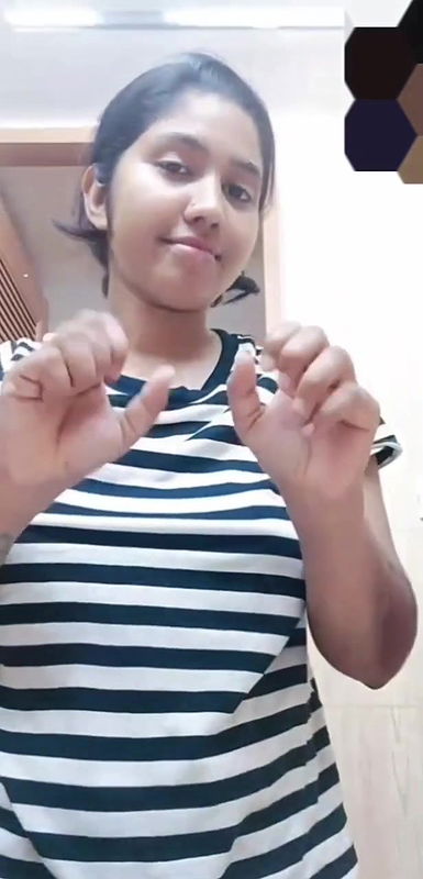 Bengali Sexy Girl Showing On Video Call