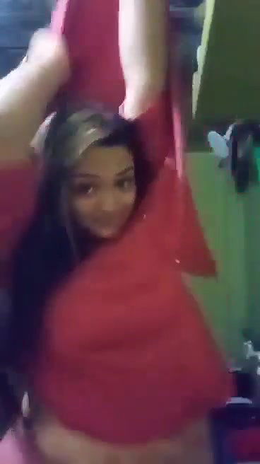 Married Chubby Bhabhi Showing Lover