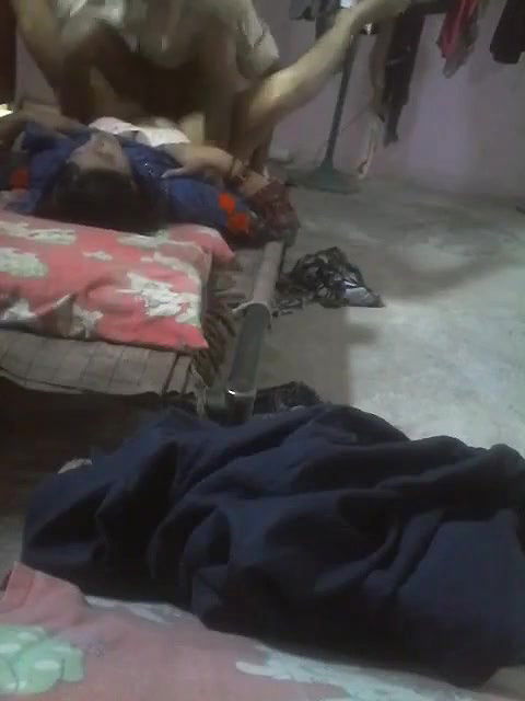 buddhe ne randi ko choda