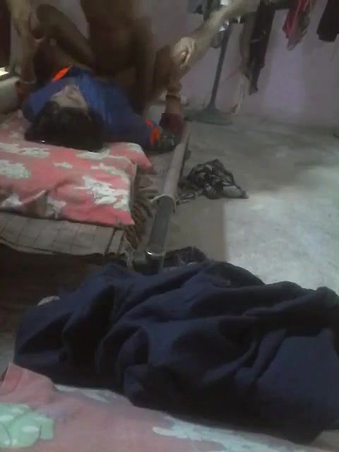 buddhe ne randi ko choda