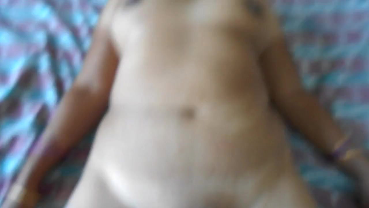 shaved pussy desi milf fucked