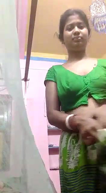 saree kholke chut or boob dikhayi bhabhi ne