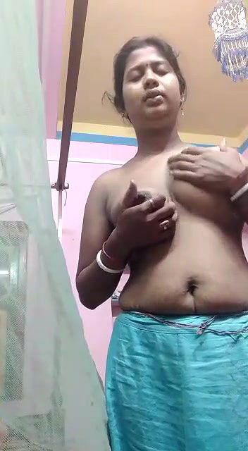 saree kholke chut or boob dikhayi bhabhi ne