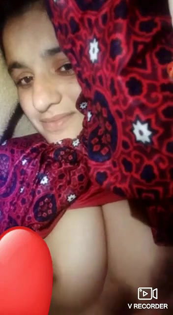 girl showing beautiful round boob