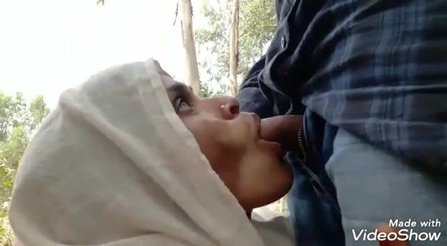 outdoor blowjob by paid randi