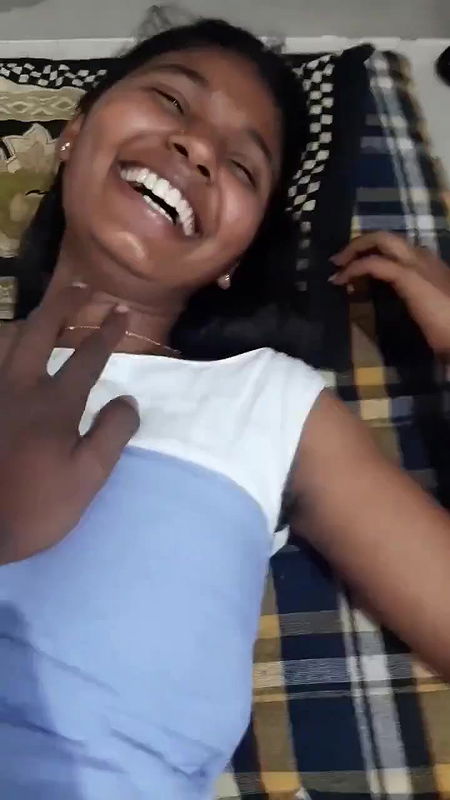 telugu girlfriend and boyfriend boobs and pussy rub