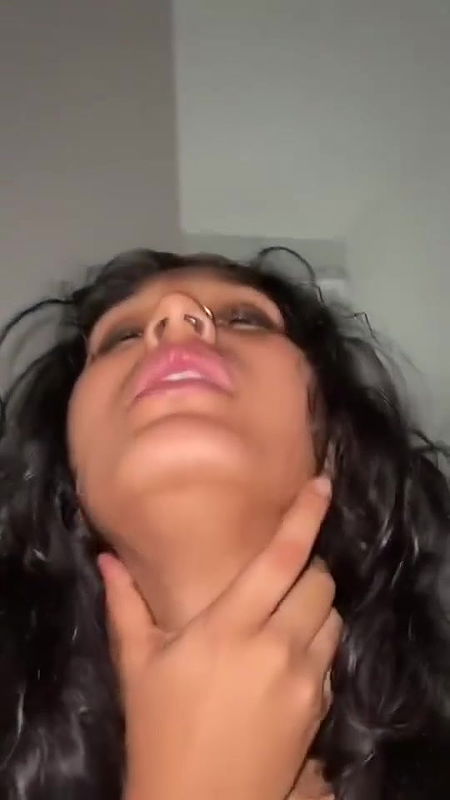 cute expressions girl show