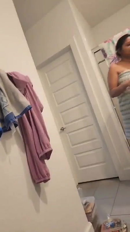 Slut Wife Stranger Fucked By Her Cuck   Lulustream mp4