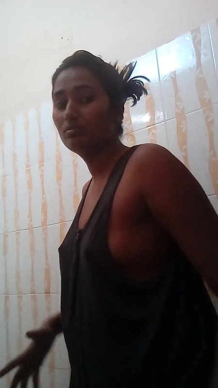 nude show in bathroom