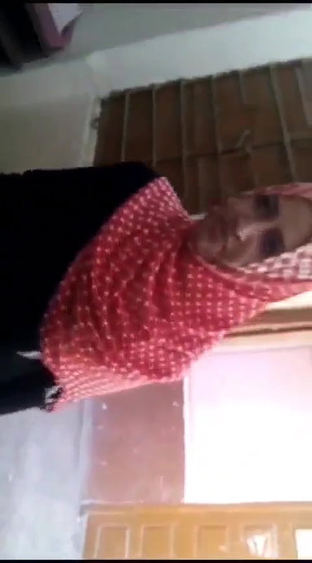 office mein hijabi ladki ne lund chusa