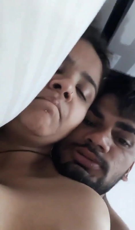 desi lovers sex expression