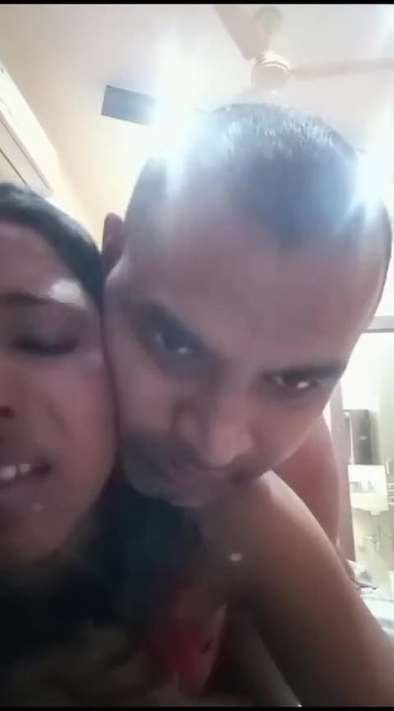 call girl fucked in hotel