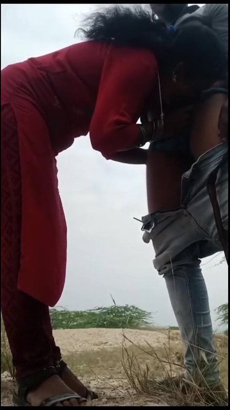 sex with bhabhi near river