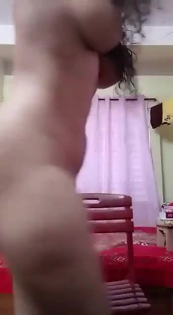 cute girl nude show