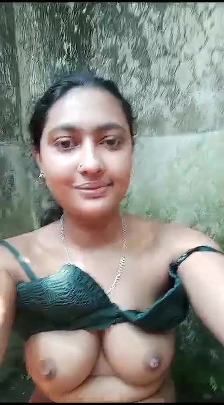 village girl pussy show nude